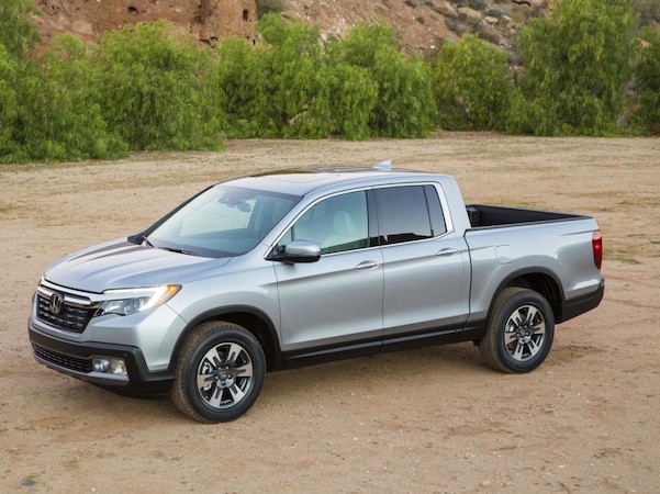 Honda Ridgeline 2017: Xe bán tải đầu tiên xuất âm thanh ra cả thùng xe ảnh 8 Honda Ridgeline 2017: Xe bán tải đầu tiên xuất âm thanh ra cả thùng xe ảnh 8