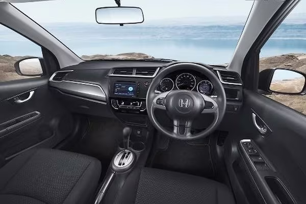 Honda chính thức bán ra xe thể thao đa dụng BR-V ảnh 2
