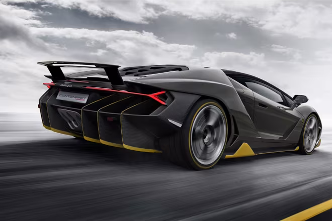 Lamborghini Centenario chính thức xuất hiện với giá bán 1,9 triệu USD ảnh 6 Lamborghini Centenario chính thức xuất hiện với giá bán 1,9 triệu USD ảnh 6