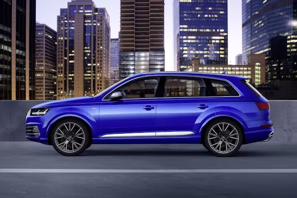 Audi SQ7 TDI: SUV chạy diesel mạnh mẽ nhất thế giới ảnh 3 Audi SQ7 TDI: SUV chạy diesel mạnh mẽ nhất thế giới ảnh 3