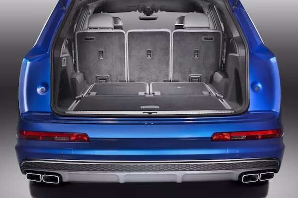 Audi SQ7 TDI: SUV chạy diesel mạnh mẽ nhất thế giới ảnh 5 Audi SQ7 TDI: SUV chạy diesel mạnh mẽ nhất thế giới ảnh 5