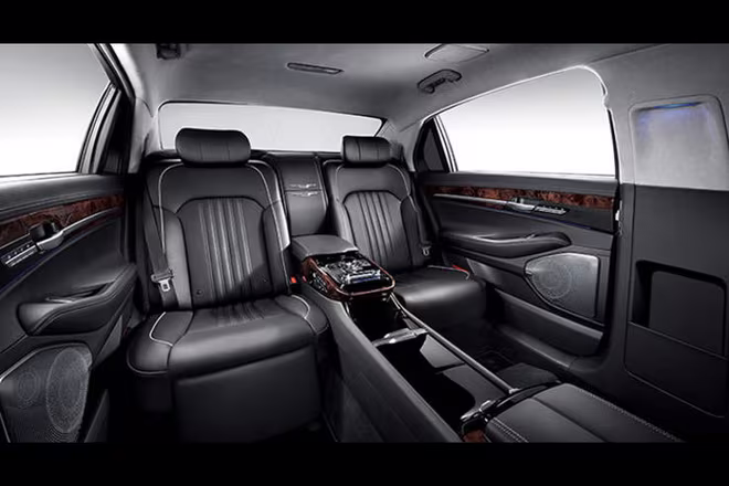 Hyundai ra mắt thành viên mới dòng xe hạng sang Genesis ảnh 2