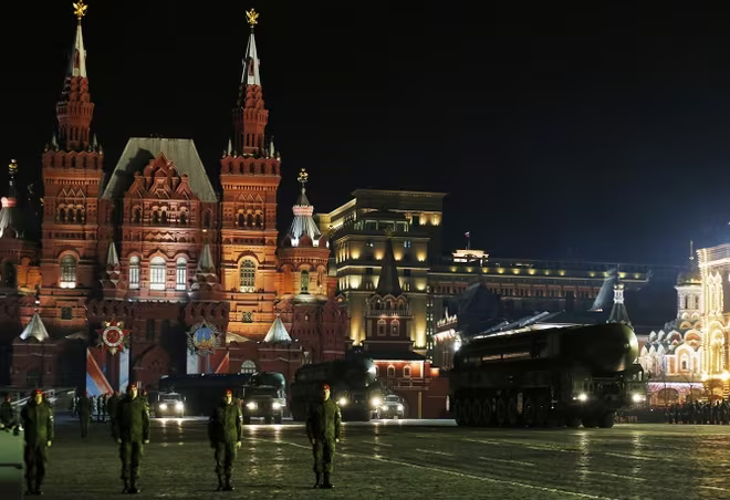 Ảnh, video quân đội Nga ráo riết chuẩn bị cho duyệt binh "Ngày Chiến thắng" ảnh 11