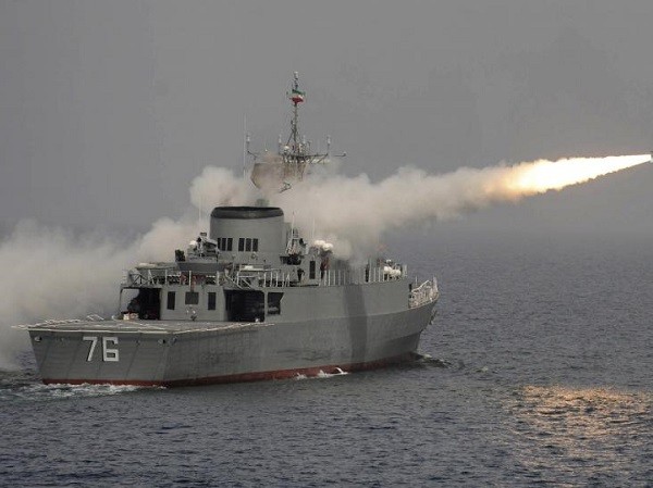 Hải quân Iran tuyên bố phát triển tàu sân bay ảnh 1 Hải quân Iran tuyên bố phát triển tàu sân bay ảnh 1