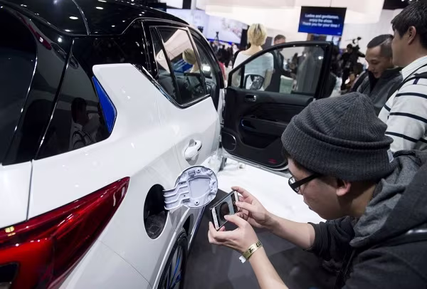 Những mẫu xe được mong chờ nhất thế giới khoe "đường cong" tại Detroit ảnh 8