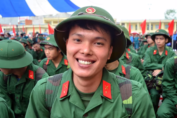 Bí thư Thành uỷ Phạm Quang Nghị động viên tân binh lên đường nhập ngũ ảnh 6