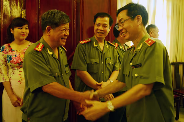 Chân tình buổi gặp mặt thân mật giữa CATP Hà Nội với lãnh đạo các cơ quan báo chí ảnh 9 Chân tình buổi gặp mặt thân mật giữa CATP Hà Nội với lãnh đạo các cơ quan báo chí ảnh 9