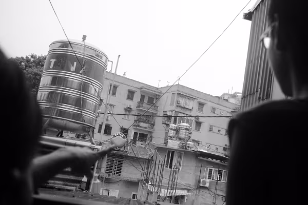 Khổ sở ở khu nhà hơn 30 năm tuổi xuống cấp nghiêm trọng ảnh 13