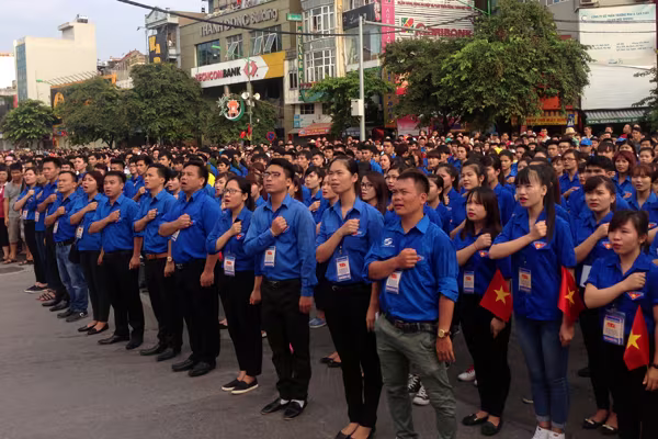 Chiến sỹ, đồng bào cùng hát Quốc ca sáng 2-9 ảnh 3 Chiến sỹ, đồng bào cùng hát Quốc ca sáng 2-9 ảnh 3