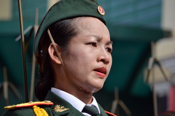 Những bông hồng xinh đẹp, mạnh mẽ tại Lễ diễu binh, diễu hành sáng 2-9 ảnh 4 Những bông hồng xinh đẹp, mạnh mẽ tại Lễ diễu binh, diễu hành sáng 2-9 ảnh 4