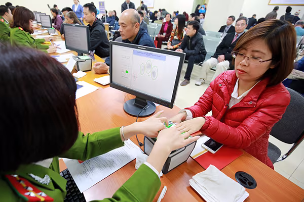 Hà Nội: Dễ dàng đăng ký thẻ căn cước công dân ảnh 6 Hà Nội: Dễ dàng đăng ký thẻ căn cước công dân ảnh 6