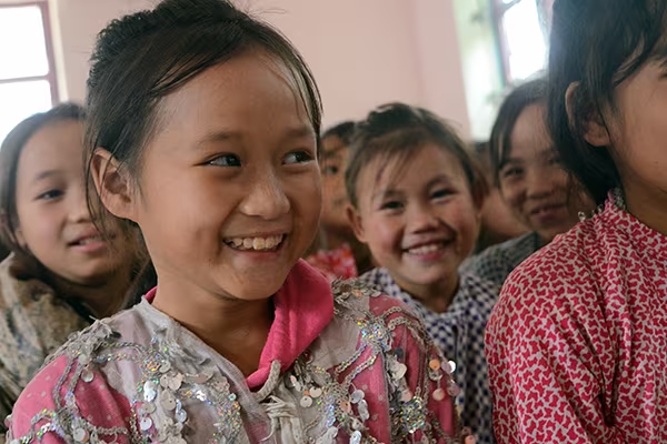 Mang chăn ấm đến với học sinh vùng cao biên giới Hà Giang ảnh 8 Mang chăn ấm đến với học sinh vùng cao biên giới Hà Giang ảnh 8