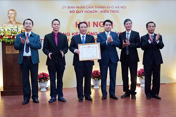 Hà Nội sẽ thí điểm xây dựng một số tuyến phố văn minh đô thị ảnh 3 Hà Nội sẽ thí điểm xây dựng một số tuyến phố văn minh đô thị ảnh 3