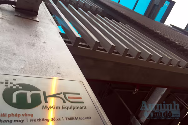 Cận cảnh điểm đỗ xe bằng giàn thép hiện đại bậc nhất Thủ đô ảnh 3