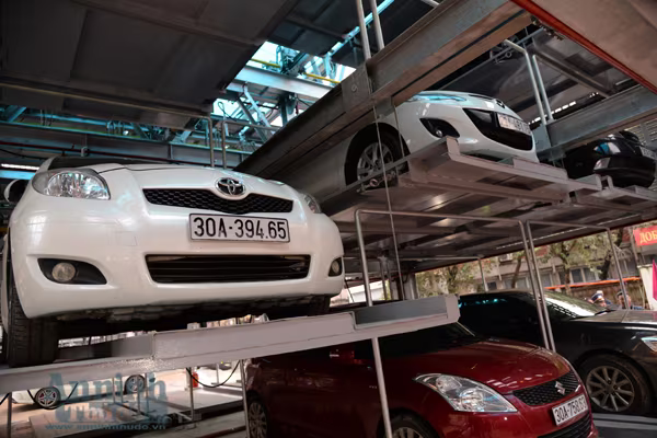 Cận cảnh điểm đỗ xe bằng giàn thép hiện đại bậc nhất Thủ đô ảnh 4