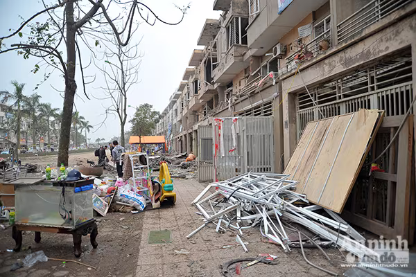 Khẩn trương ổn định cuộc sống người dân sau vụ nổ ở khu đô thị Văn Phú, Hà Nội ảnh 1 Khẩn trương ổn định cuộc sống người dân sau vụ nổ ở khu đô thị Văn Phú, Hà Nội ảnh 1