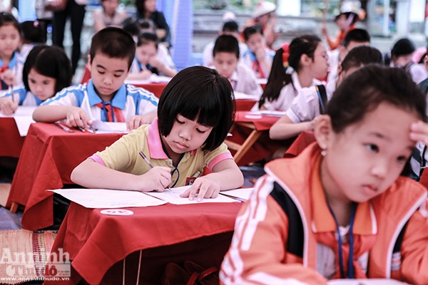 Ấn tượng với cuộc thi tài "Trạng Nguyên nhỏ tuổi" ảnh 2 Ấn tượng với cuộc thi tài "Trạng Nguyên nhỏ tuổi" ảnh 2