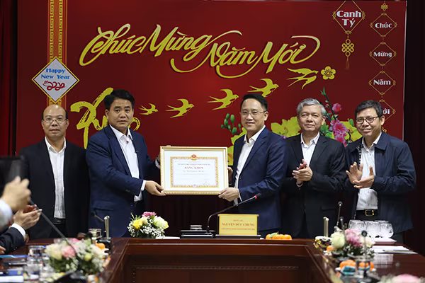 "Chốt sổ", thu ngân sách Hà Nội năm 2019 đạt 101,95% dự toán ảnh 1 "Chốt sổ", thu ngân sách Hà Nội năm 2019 đạt 101,95% dự toán ảnh 1