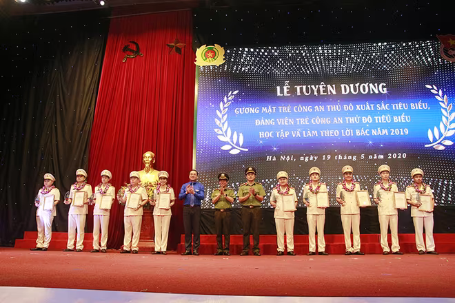 Tuổi trẻ Công an Thủ đô phải thực sự dấn thân vào công tác bảo vệ an ninh trật tự ảnh 3