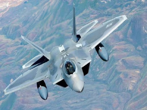 Kéo dài tuổi thọ của tiêm kích F-22 Raptor "chim ăn thịt" ảnh 1 Kéo dài tuổi thọ của tiêm kích F-22 Raptor "chim ăn thịt" ảnh 1