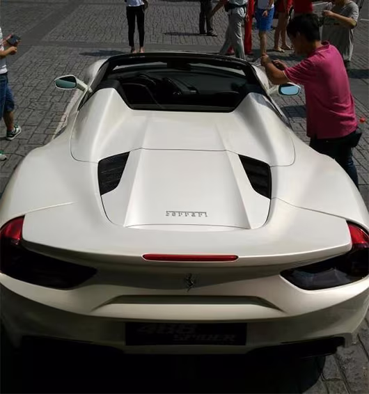 Ferrari 488 Spider bất ngờ lộ diện trước ngày ra mắt ảnh 5 Ferrari 488 Spider bất ngờ lộ diện trước ngày ra mắt ảnh 5
