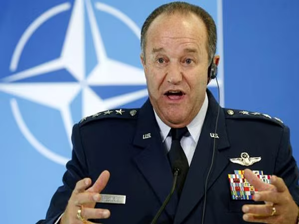 Tướng Mỹ: Sức mạnh Putin khiến NATO "đứng ngồi không yên" ảnh 1 Tướng Mỹ: Sức mạnh Putin khiến NATO "đứng ngồi không yên" ảnh 1