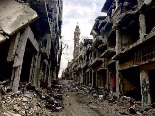 Nội chiến Syria: Cảnh tượng hoang tàn của thành phố Homs sau giải phóng ảnh 2