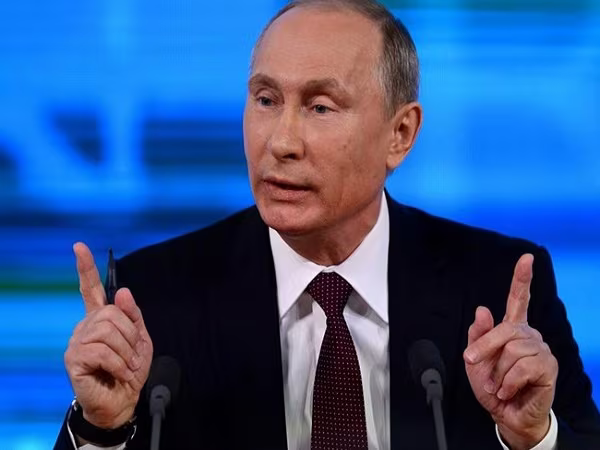 Truyền thông phương Tây tìm cách "dìm" Tổng thống Nga Putin  ảnh 1