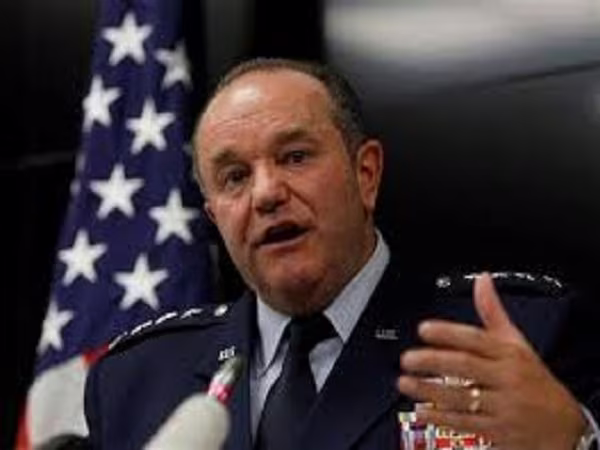 Mỹ: "Kiềm chế tính hiếu chiến" của Nga là nhiệm vụ ưu tiên số 1 ảnh 1