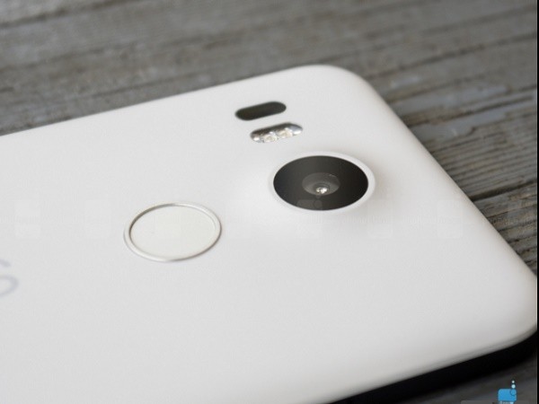 Nexus 5X bán giá thấp nhất từ trước đến nay. ảnh 4 Nexus 5X bán giá thấp nhất từ trước đến nay. ảnh 4
