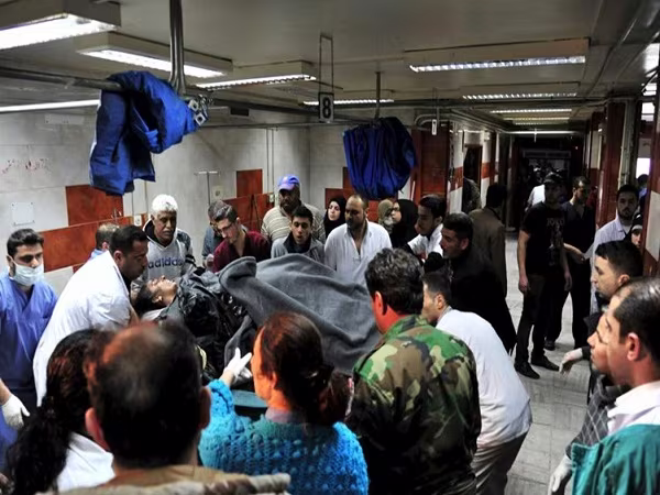 Xung đột Syria: Hình ảnh đau thương người dân phải gánh chịu do chiến tranh ảnh 11 Xung đột Syria: Hình ảnh đau thương người dân phải gánh chịu do chiến tranh ảnh 11