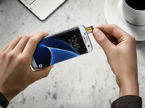 Samsung Galaxy S7 và S7 edge chính thức được bán ra ảnh 7 Samsung Galaxy S7 và S7 edge chính thức được bán ra ảnh 7