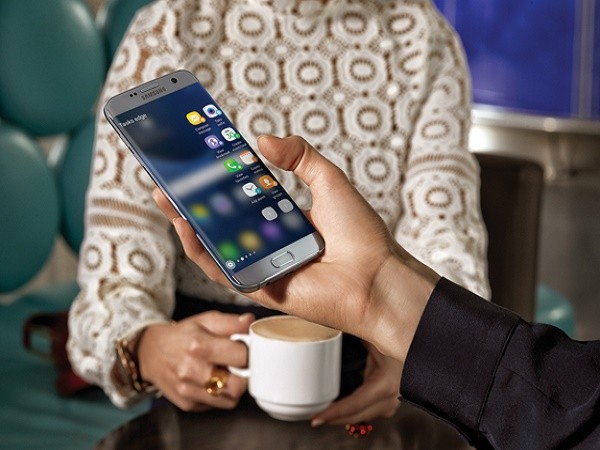 Samsung Galaxy S7 và S7 edge chính thức được bán ra ảnh 1 Samsung Galaxy S7 và S7 edge chính thức được bán ra ảnh 1