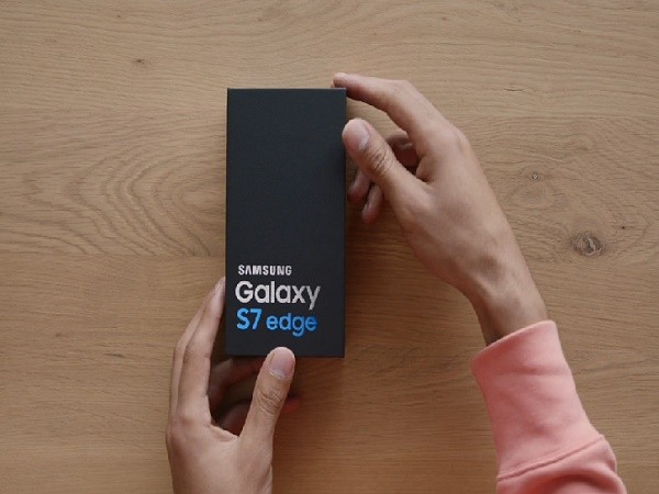 Samsung tung quảng cáo "độc đáo" cho Galaxy S7 và S7 edge ảnh 1 Samsung tung quảng cáo "độc đáo" cho Galaxy S7 và S7 edge ảnh 1