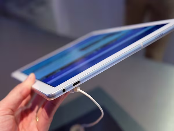 Kết nối Galaxy Tabpro S với Galaxy S7, thật đơn giản! ảnh 4 Kết nối Galaxy Tabpro S với Galaxy S7, thật đơn giản! ảnh 4