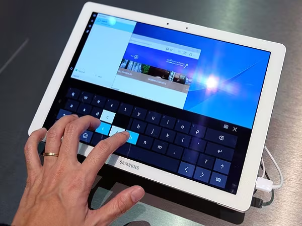 Kết nối Galaxy Tabpro S với Galaxy S7, thật đơn giản! ảnh 3 Kết nối Galaxy Tabpro S với Galaxy S7, thật đơn giản! ảnh 3