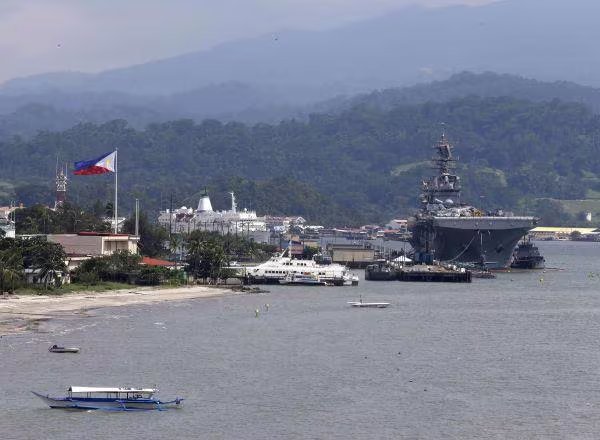 Philippines cho phép Mỹ sử dụng một loạt căn cứ quân sự gần Biển Đông ảnh 1