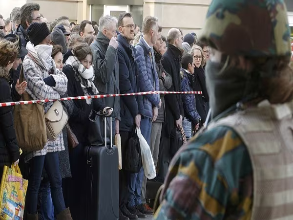Hàng trăm phần tử thánh chiến "thiện nghệ" đang nhằm vào châu Âu ảnh 2 Hàng trăm phần tử thánh chiến "thiện nghệ" đang nhằm vào châu Âu ảnh 2