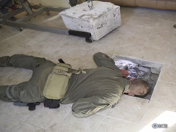 Mỹ phát hiện đường hầm ma tuý dài 400m xuyên biên giới ảnh 2