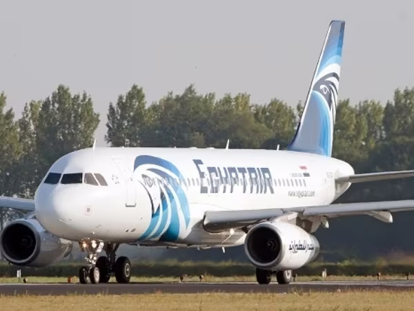 Xác định danh tính tên không tặc bắt cóc máy bay Ai Cập ảnh 1