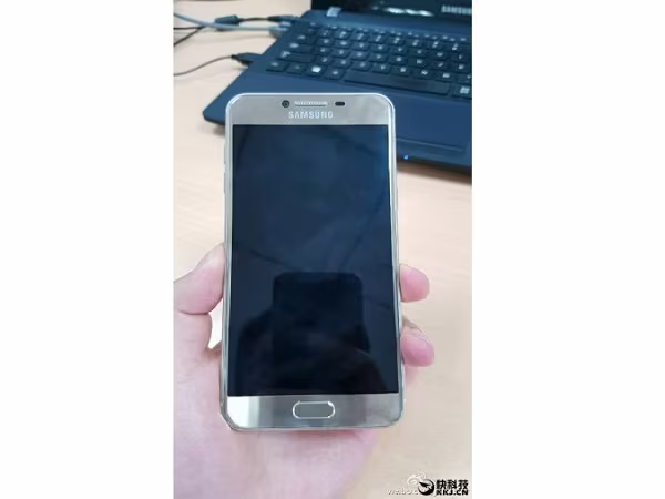 Galaxy C5 rò rỉ thêm hình ảnh thực tế ảnh 1 Galaxy C5 rò rỉ thêm hình ảnh thực tế ảnh 1