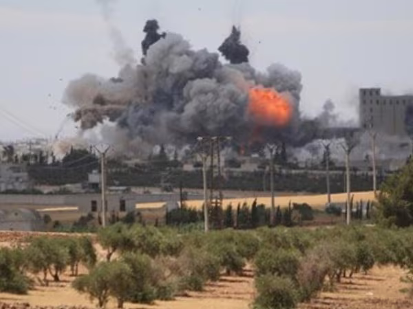 Lực lượng dân chủ Syria giành quyền kiểm soát 70% Manbij từ tay IS ảnh 1 Lực lượng dân chủ Syria giành quyền kiểm soát 70% Manbij từ tay IS ảnh 1