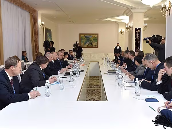 Iraq ủng hộ Nga bảo đảm lệnh ngừng bắn ở Syria ảnh 1