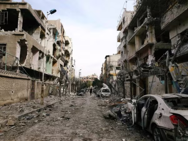 Mưa tên lửa liên tục trút xuống Đông Ghouta ảnh 1