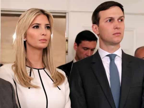 Trực thăng chở vợ chồng con gái Tổng thống Trump hạ cánh khẩn cấp vì trục trặc động cơ ảnh 1