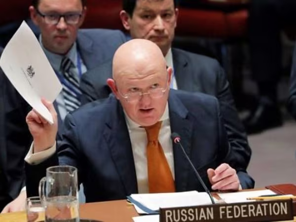 Nga: Anh đang 'đùa với lửa' và sẽ phải hối hận vụ cựu điệp viên bị đầu độc ảnh 1 Nga: Anh đang 'đùa với lửa' và sẽ phải hối hận vụ cựu điệp viên bị đầu độc ảnh 1