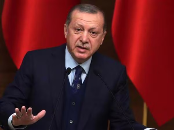 Thổ Nhĩ Kỳ tố Mỹ tiếp tục trang bị vũ khí miễn phí cho người Kurd Syria ảnh 1 Thổ Nhĩ Kỳ tố Mỹ tiếp tục trang bị vũ khí miễn phí cho người Kurd Syria ảnh 1