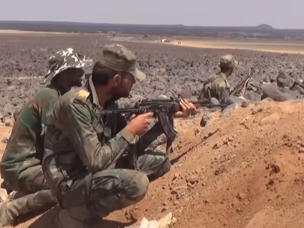 Bất ngờ đụng độ dữ dội giữa SAA và FSA ở đông Aleppo ảnh 1