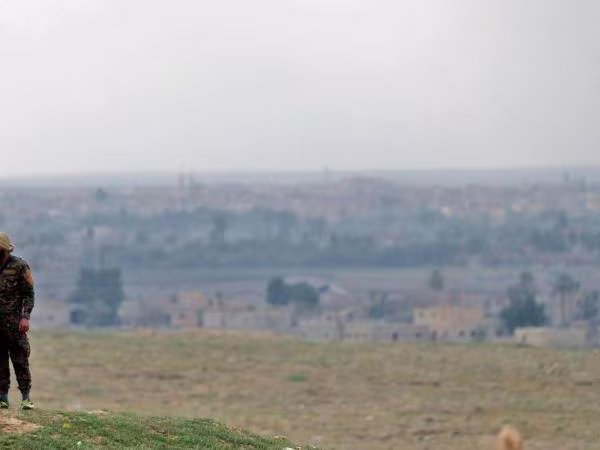 Lebanon bắt giữ 2 chỉ huy IS bỏ chạy khỏi pháo đài cuối cùng tại Syria ảnh 1