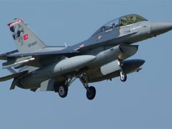 Syria: Các chiến đấu cơ Thổ Nhĩ Kỳ được nhìn thấy bay rợp ở tây Idlib ảnh 1 Syria: Các chiến đấu cơ Thổ Nhĩ Kỳ được nhìn thấy bay rợp ở tây Idlib ảnh 1